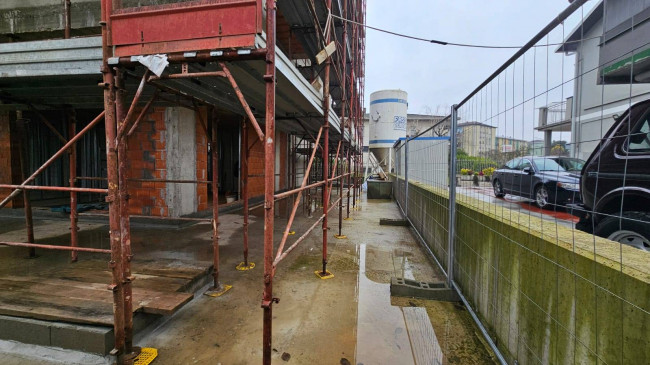 Appartamento in vendita a Limbiate