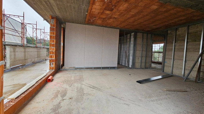 Appartamento in vendita a Limbiate