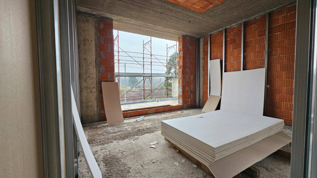 Appartamento in vendita a Limbiate