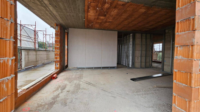 Appartamento in vendita a Limbiate