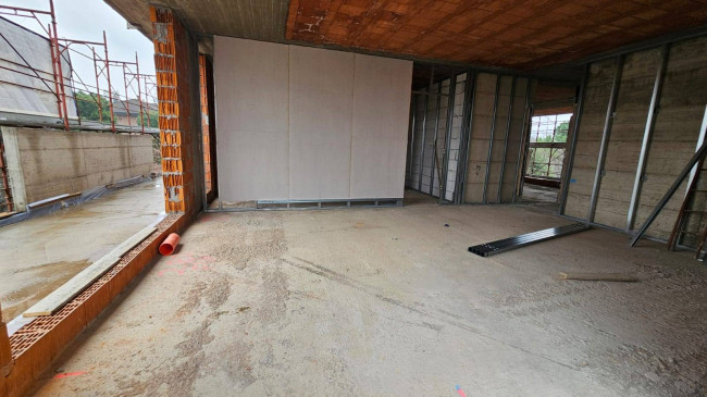 Appartamento in vendita a Limbiate