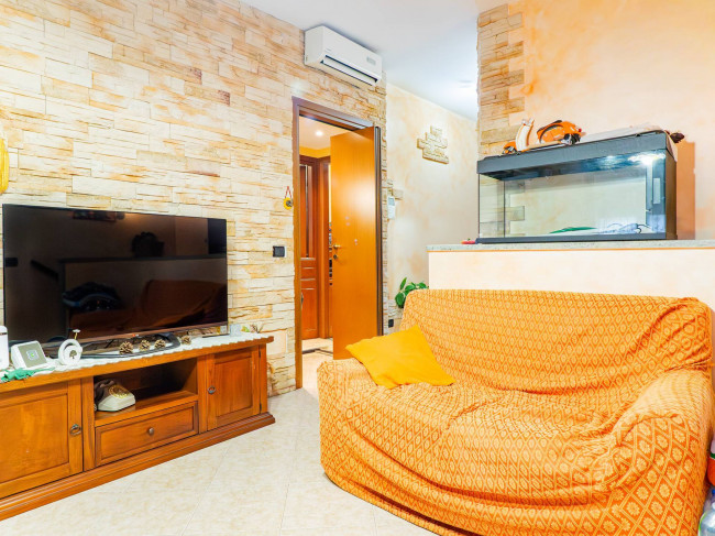 Appartamento in vendita a Limbiate