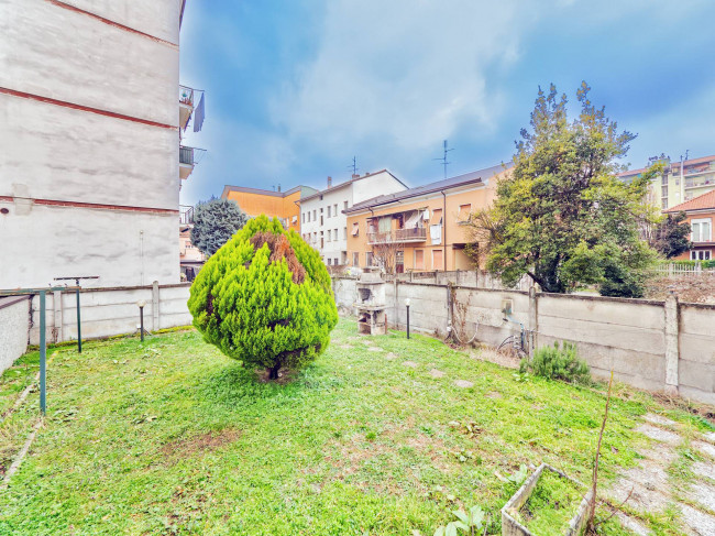 Appartamento in vendita a Limbiate