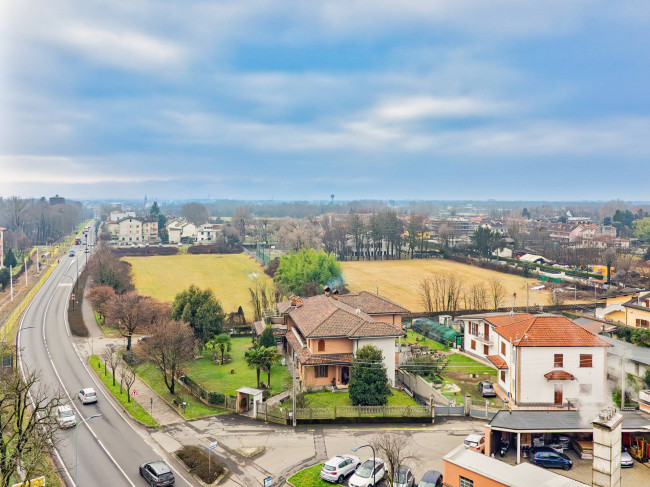 Appartamento in vendita a Limbiate