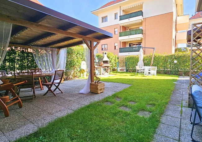 Appartamento in vendita a Limbiate