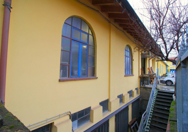 Capannone in vendita a Paderno Dugnano