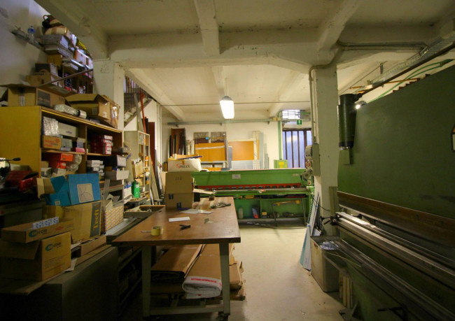 Capannone in vendita a Paderno Dugnano