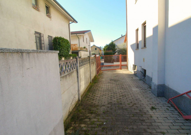 Appartamento in vendita a Limbiate