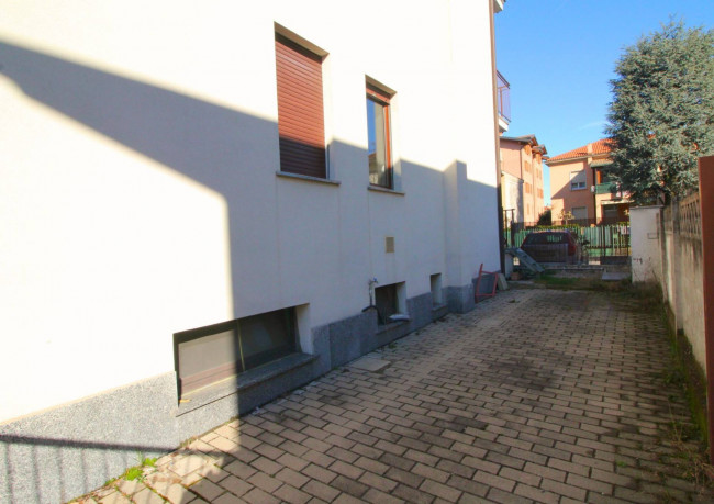 Appartamento in vendita a Limbiate