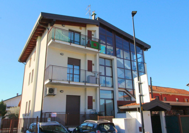 Appartamento in vendita a Limbiate