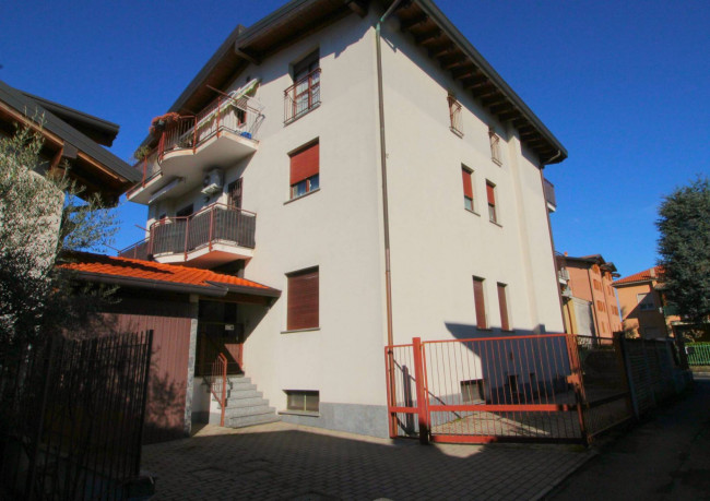Appartamento in vendita a Limbiate