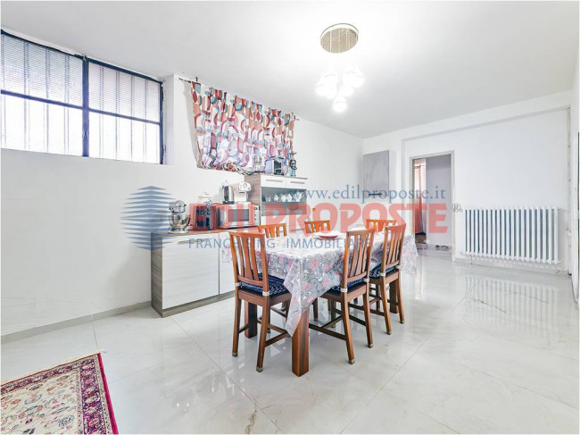 Villa in vendita a Limbiate