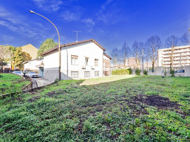 Villa in vendita a Limbiate