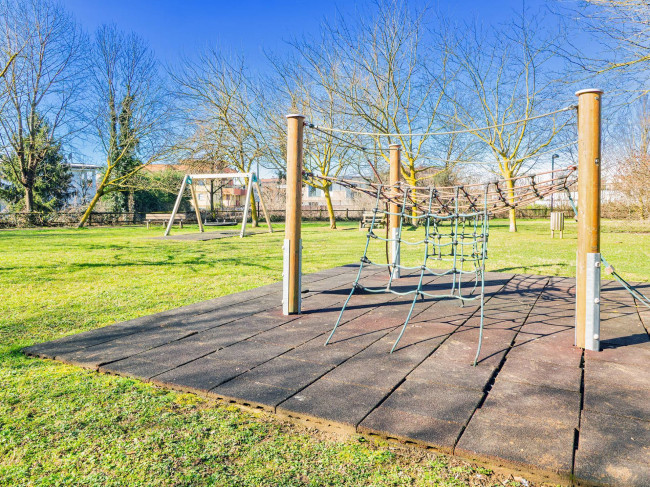 Appartamento in vendita a Solaro