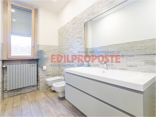 Casa Indipendente in vendita a Varedo