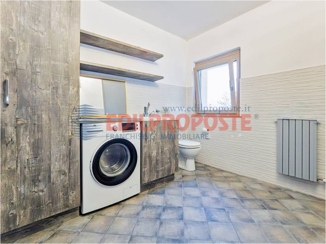 Casa Indipendente in vendita a Varedo