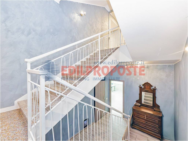 Casa Indipendente in vendita a Varedo