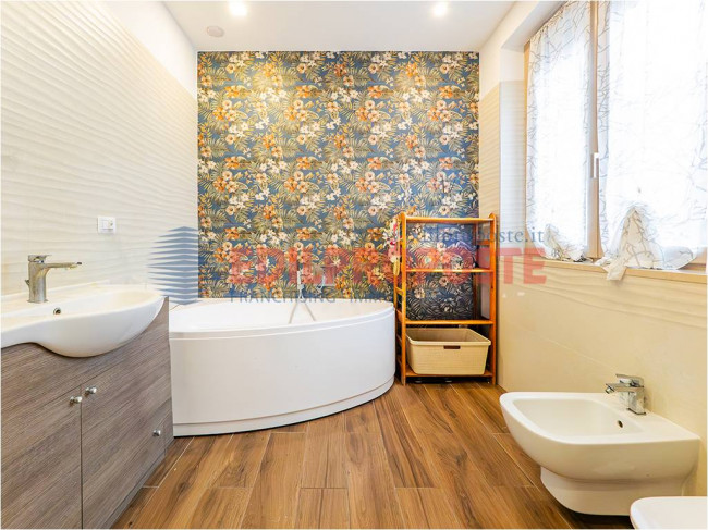 Casa Indipendente in vendita a Varedo