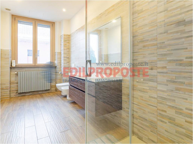 Casa Indipendente in vendita a Varedo