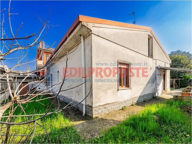 Villa in vendita a Limbiate