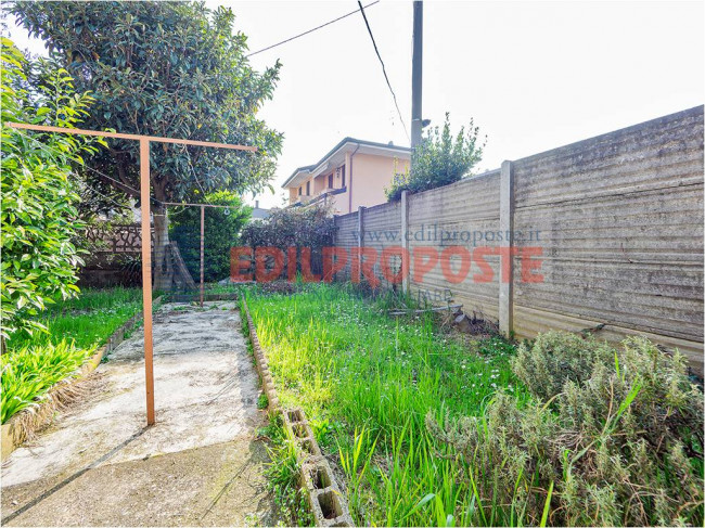 Villa in vendita a Limbiate