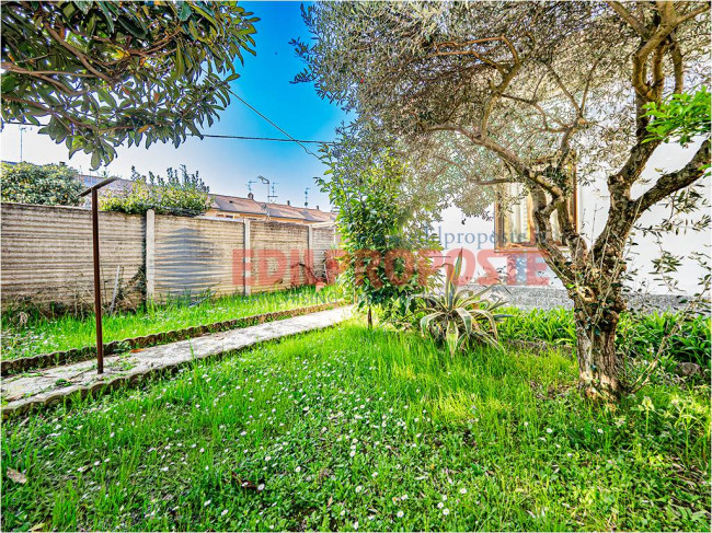 Villa in vendita a Limbiate