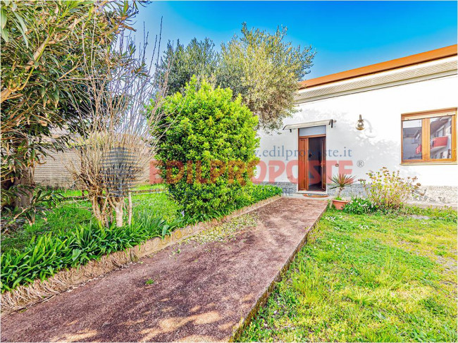 Villa in vendita a Limbiate