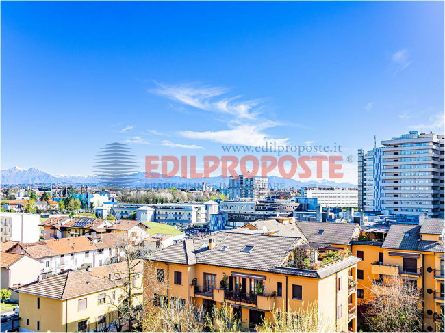 Appartamento in vendita a Monza