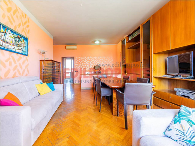 Appartamento in vendita a Monza