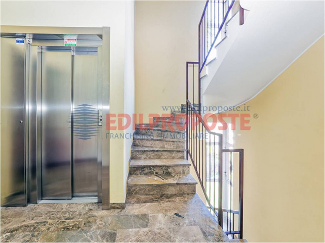 Appartamento in vendita a Monza