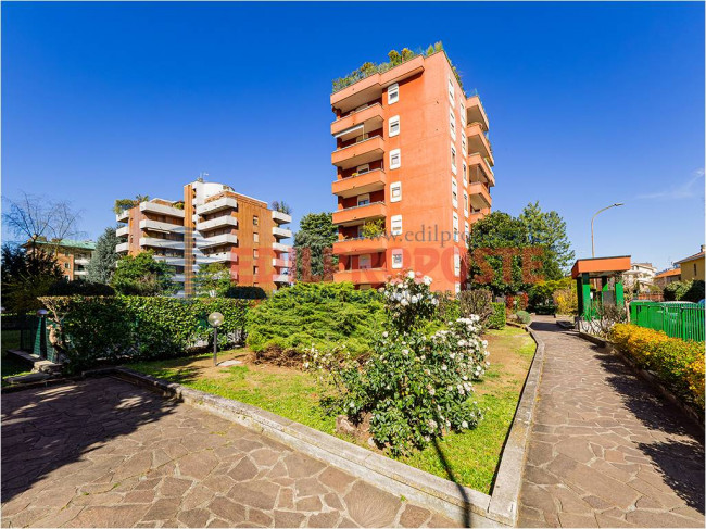 Appartamento in vendita a Monza