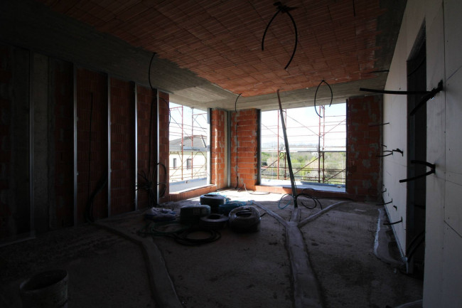 Appartamento in vendita a Limbiate