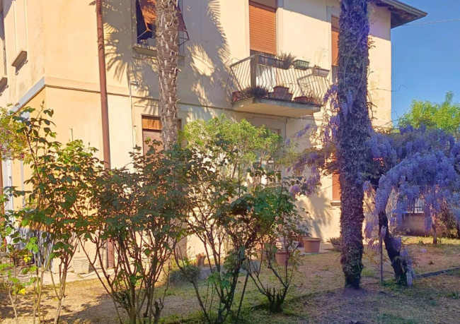 Villa in vendita a Limbiate