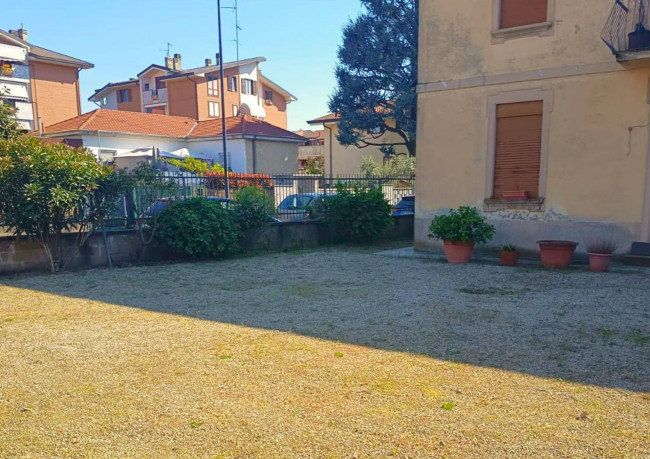 Villa in vendita a Limbiate