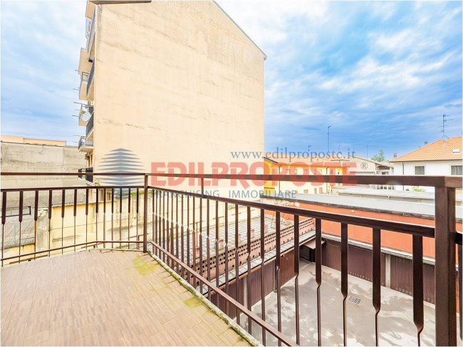 Appartamento in vendita a Limbiate