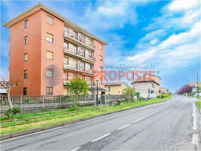 Appartamento in vendita a Limbiate