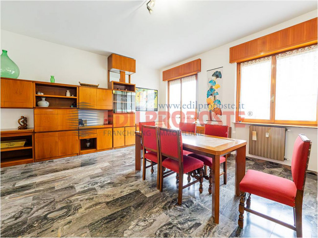 Appartamento in vendita a Limbiate