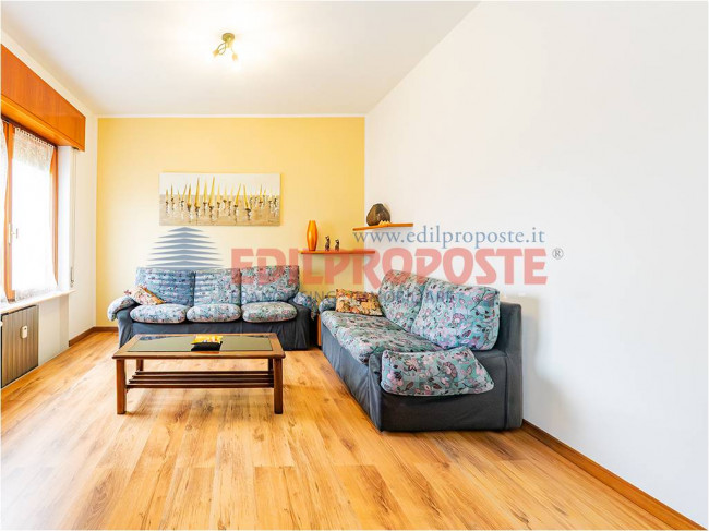 Appartamento in vendita a Limbiate