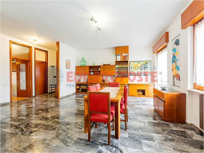 Appartamento in vendita a Limbiate