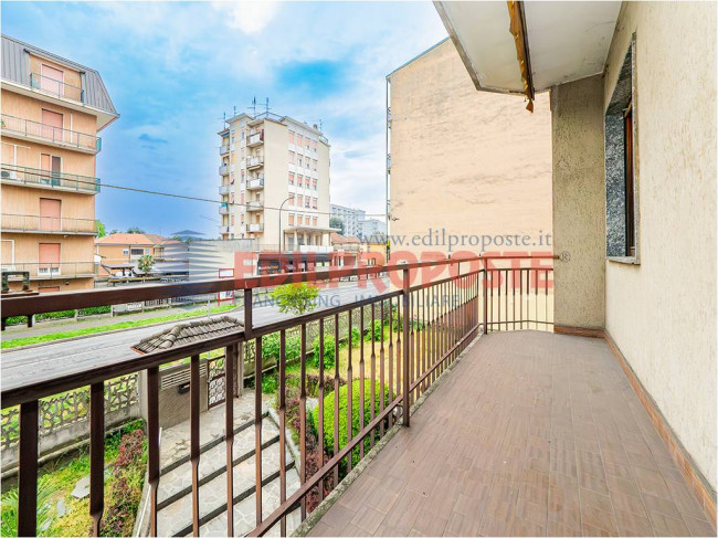 Appartamento in vendita a Limbiate