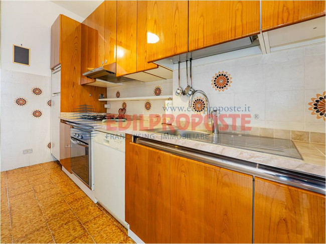 Appartamento in vendita a Limbiate