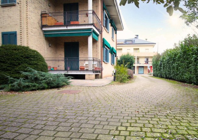 Villa bifamiliare in vendita a Limbiate