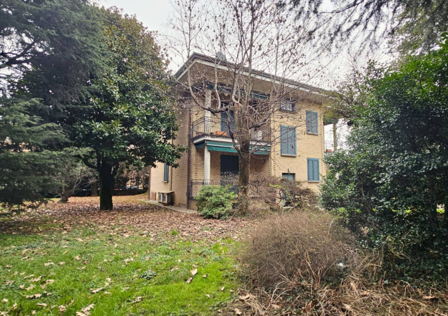 Villa bifamiliare in vendita a Limbiate