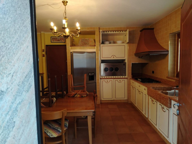 Appartamento in affitto a Limbiate