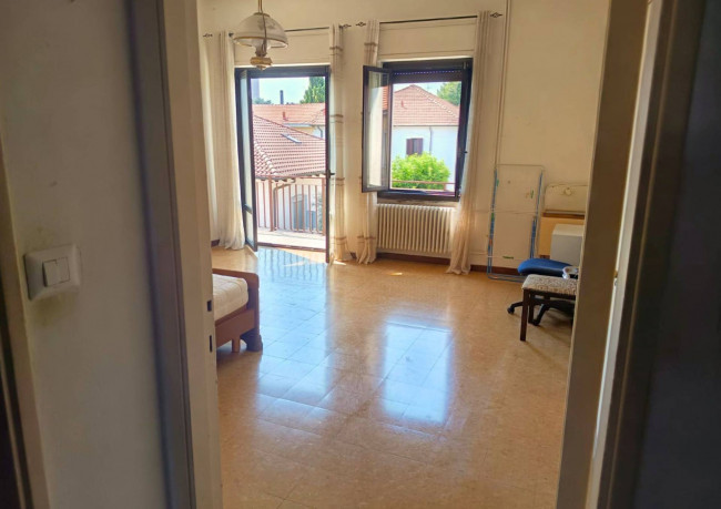 Appartamento in vendita a Varedo