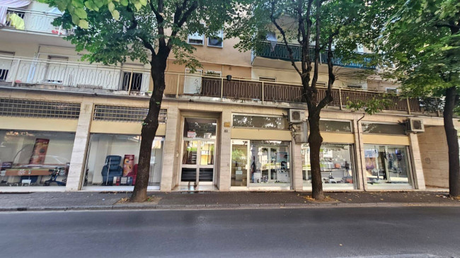 Appartamento in vendita a Limbiate