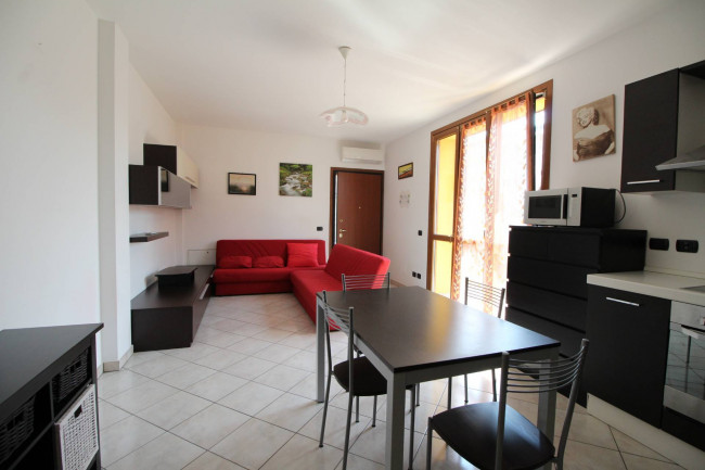 Appartamento in vendita a Senago