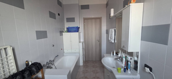 Appartamento in vendita a Bovisio-Masciago