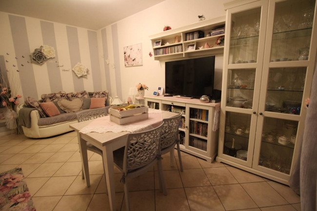 Appartamento in vendita a Limbiate