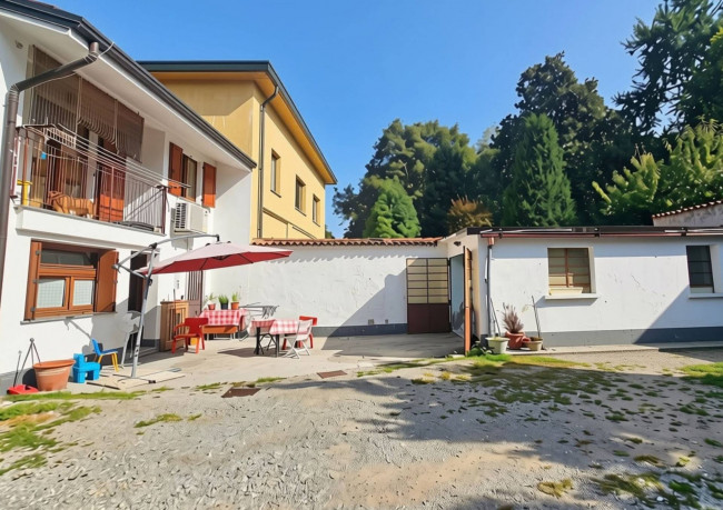 Casa Indipendente in vendita a Limbiate